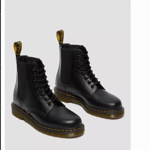 Dr. Martens Shoes - Dr. Martens 1460 Harper Smooth Leather Lace Up Boots, UNISEX Women 8/ Mens 7